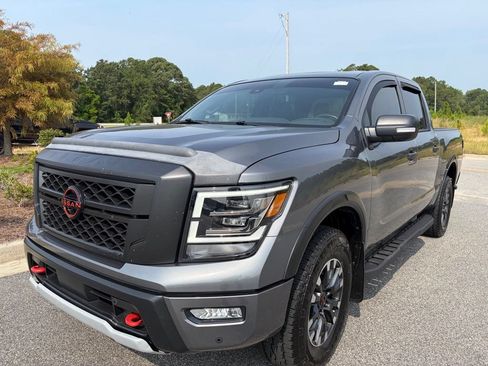 Used 2023 Nissan Titan PRO-4X w/ Pro-4x Convenience Package AWD/4WD image 61