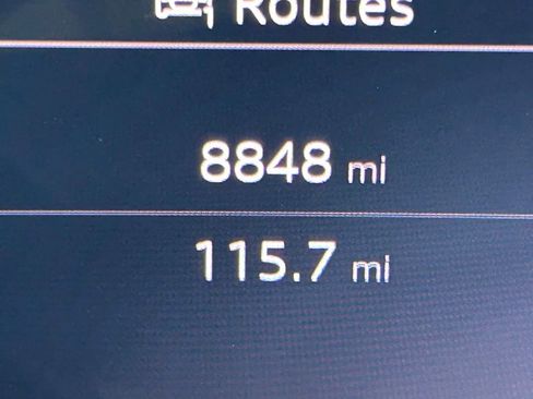 Used 2025 Audi SQ5 Premium Plus w/ Premium Plus Package image 13