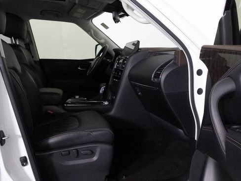 Used 2023 Nissan Armada Platinum w/ Captain's Chairs Package image 43