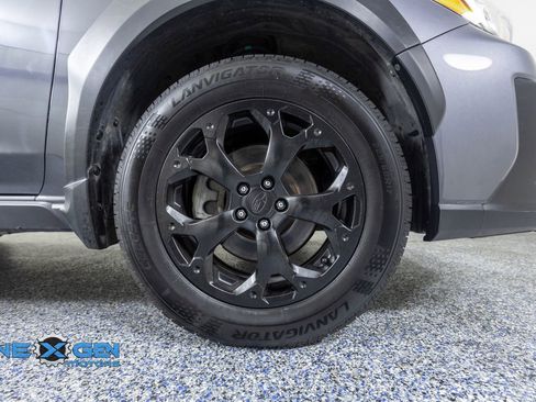 Used 2022 Subaru Crosstrek 2.5i Sport w/ Moonroof Package image 46