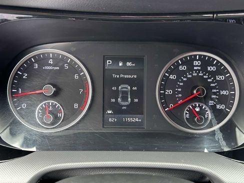 Used 2021 Kia K5 LXS FWD image 17