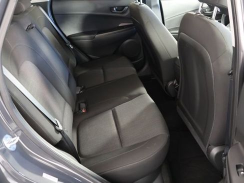 Used 2023 Hyundai Kona SEL image 21