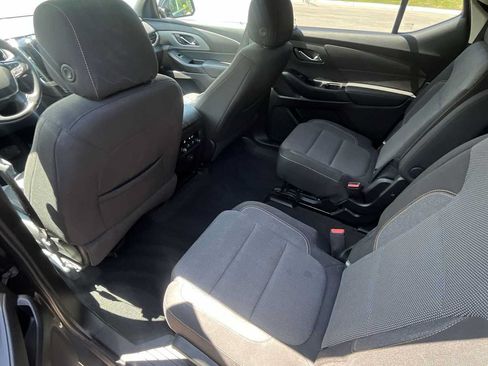 Used 2019 Chevrolet Traverse LT AWD/4WD image 14