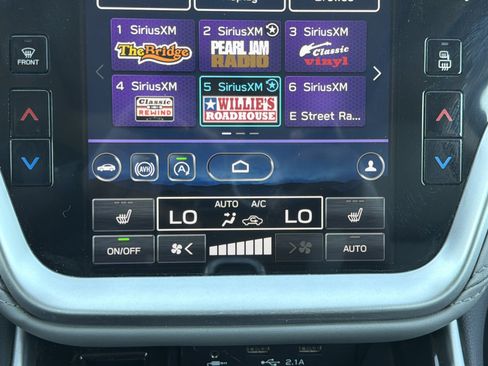 Used 2020 Subaru Outback Limited w/ Popular Package #2 AWD/4WD image 24