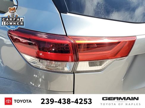 Certified 2019 Toyota Highlander XLE FWD image 16