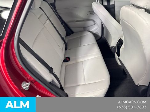 Used 2025 Hyundai Kona SEL FWD image 19