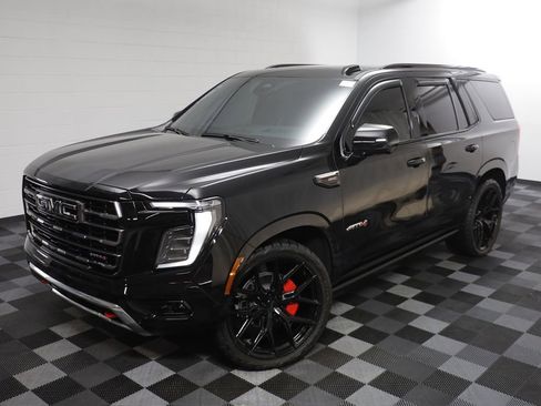 Used 2025 GMC Yukon AT4 Ultimate image 2