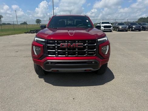 Used 2026 GMC Canyon AT4 w/ Technology Plus Package AWD/4WD image 2