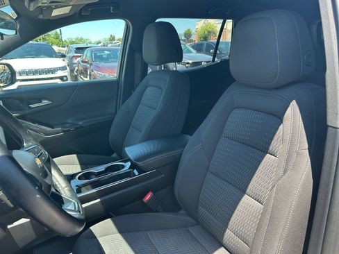 Used 2025 Chevrolet Equinox LT FWD image 31
