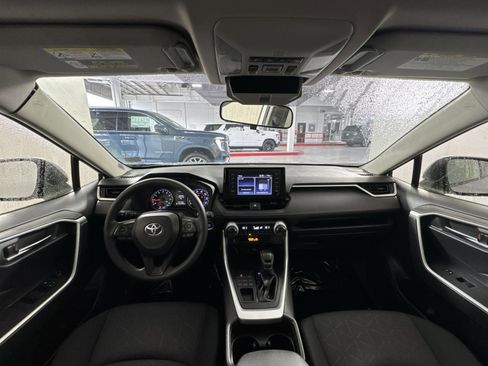 Used 2019 Toyota RAV4 XLE image 22