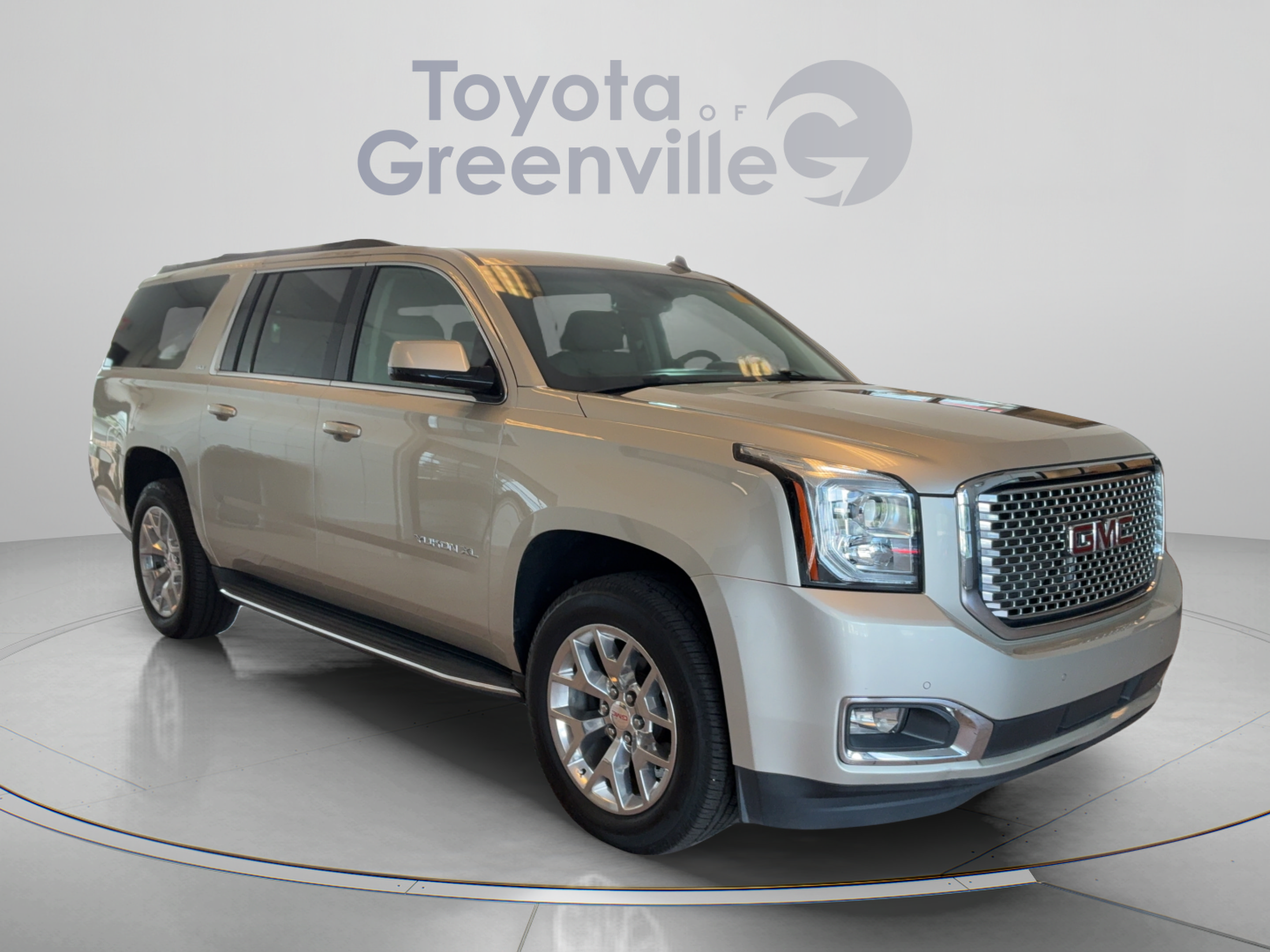 Used 2015 GMC Yukon XL SLT w/ HD Trailering Package RWD image 8