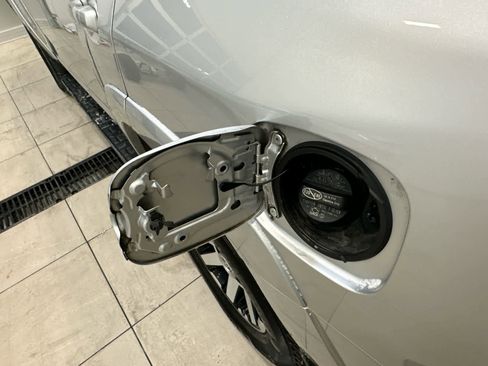 Used 2019 Toyota 4Runner TRD Off-Road Premium image 11