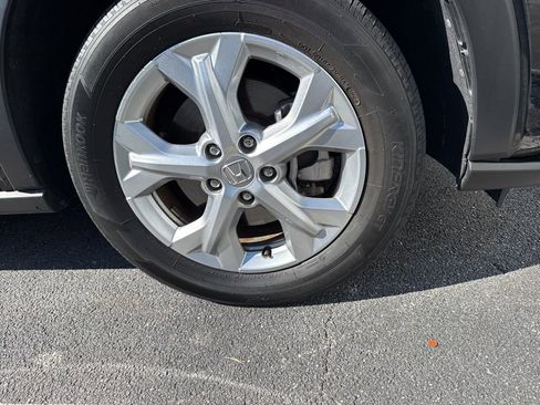 Used 2024 Honda HR-V LX image 9