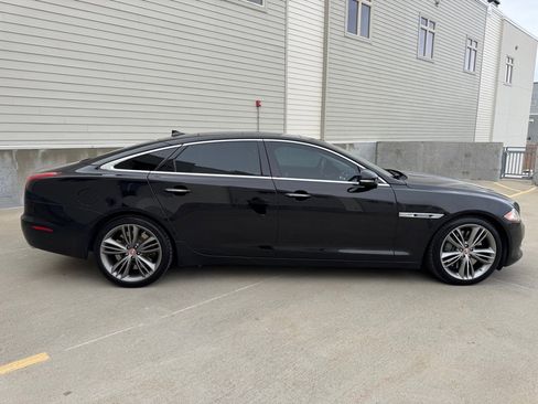 Used 2015 Jaguar XJ L Supercharged image 2