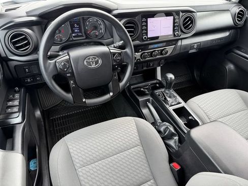 Certified 2023 Toyota Tacoma SR AWD/4WD image 33