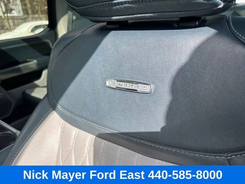 Used 2022 Ford F150 Limited image 23