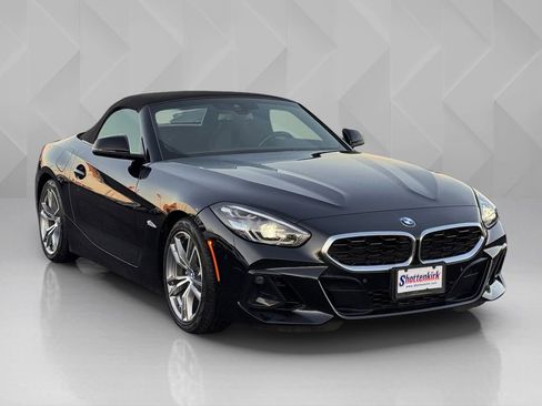 Used 2025 BMW Z4 sDrive30i image 3