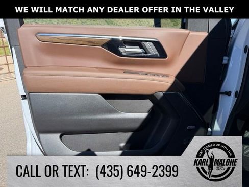 New 2026 Chevrolet Suburban High Country AWD/4WD image 12