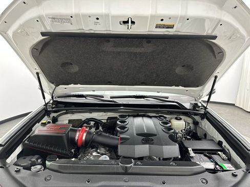 Used 2019 Toyota 4Runner SR5 Premium image 26