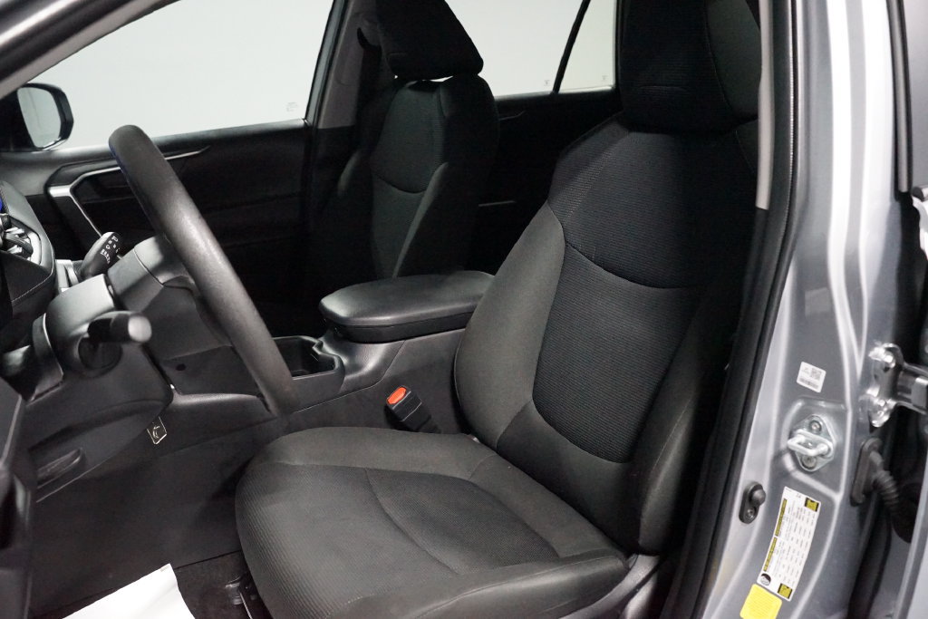 Certified 2025 Toyota RAV4 LE FWD image 26