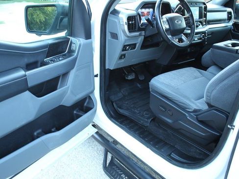 Used 2022 Ford F150 XLT w/ Equipment Group 301A Mid AWD/4WD image 16