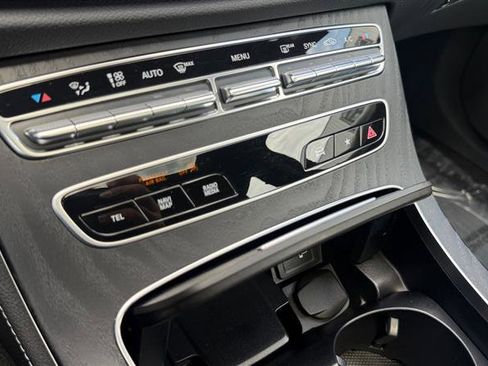 Used 2022 Mercedes-Benz E 350 Sedan w/ Driver Assistance Package image 36