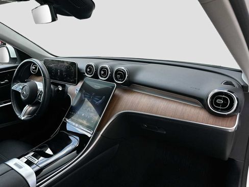 Used 2022 Mercedes-Benz C 300 Sedan image 29