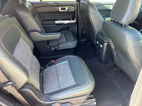 Used 2022 Ford Explorer Timberline image 15