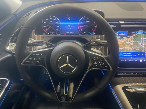 New 2026 Mercedes-Benz E 350 4MATIC Sedan image 11