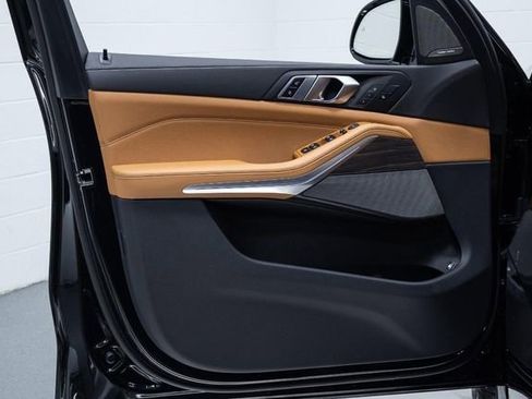 New 2026 BMW X5 xDrive50e image 14