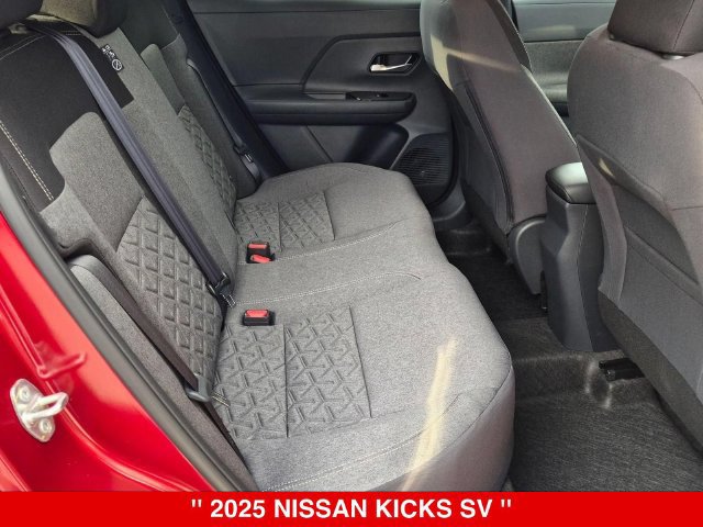 Certified 2025 Nissan Kicks SV AWD/4WD image 33
