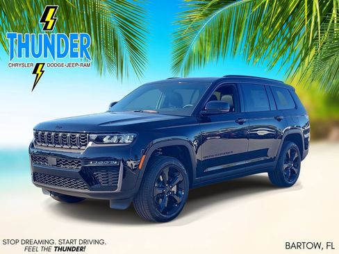 New 2026 Jeep Grand Cherokee L Limited RWD image 2