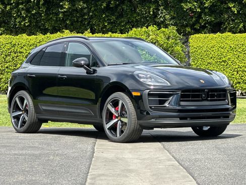 New 2026 Porsche Macan S AWD/4WD image 10
