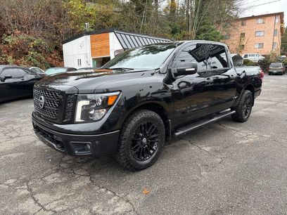 Used 2018 Nissan Titan SV w/ SV Convenience Package
