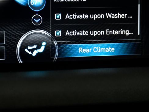 Used 2025 Genesis GV70 2.5T image 26