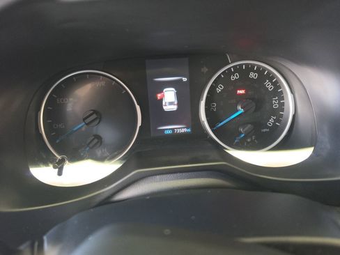 Used 2022 Toyota RAV4 XLE Premium AWD/4WD image 12