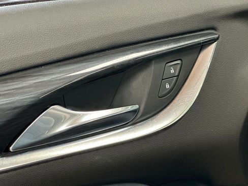 Used 2022 Buick Enclave Essence w/ Experience Buick Package image 27