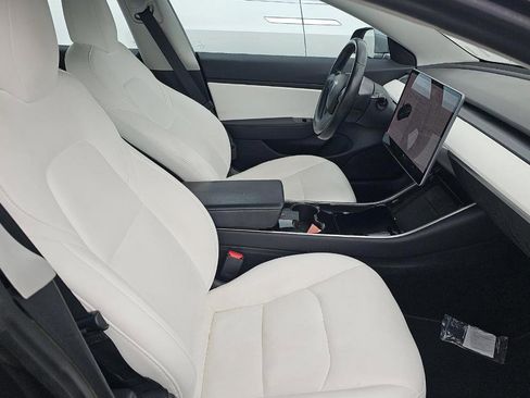 Used 2018 Tesla Model 3 Mid Range image 6