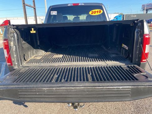 Used 2019 Ford F150 XLT image 13