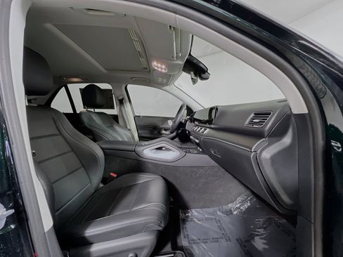 Used 2024 Mercedes-Benz GLE 350 4MATIC w/ AMG Line Exterior image 31