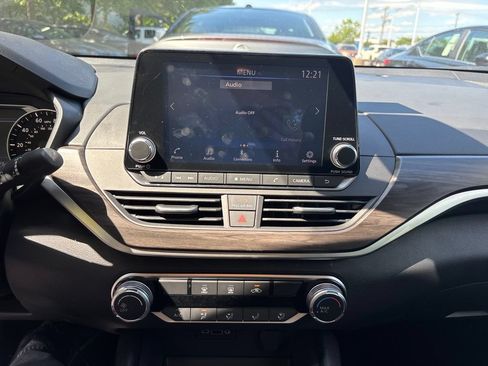 New 2026 Nissan Altima 2.5 SV FWD image 10