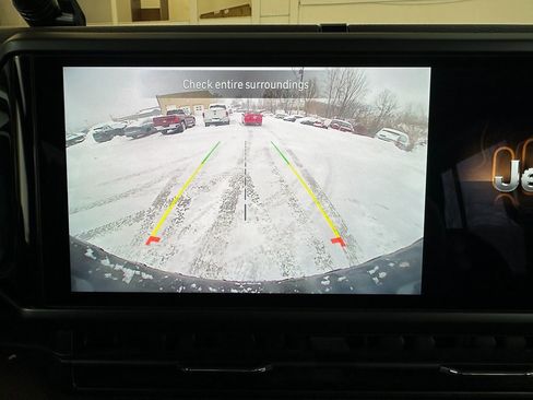 Used 2024 Jeep Wrangler Willys 4xe image 5