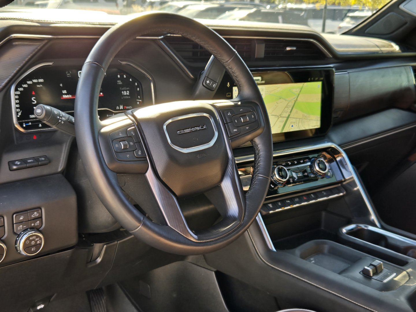 Used 2025 GMC Sierra 3500 Denali Ultimate AWD/4WD image 8