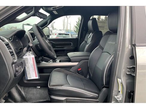 New 2026 RAM 5500 Big Horn w/ Laramie Trim Package image 9