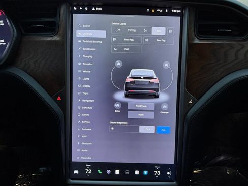 Used 2018 Tesla Model X 100D AWD/4WD image 35