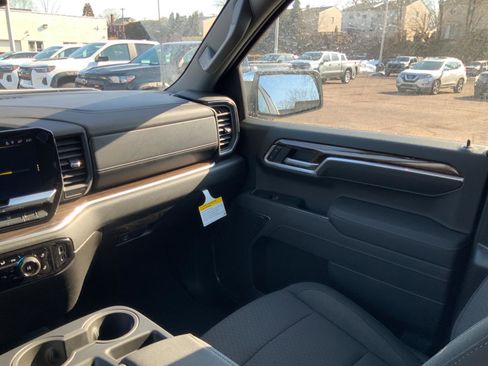 New 2026 Chevrolet Silverado 1500 LT image 15