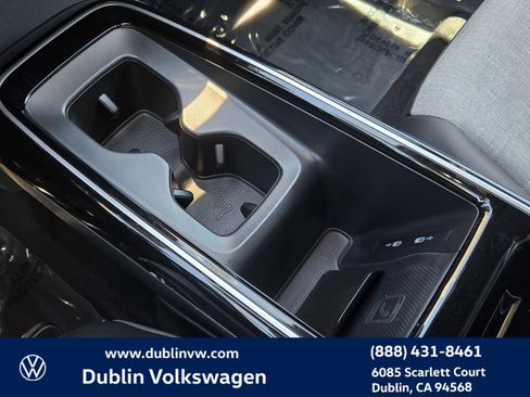 Certified 2023 Volkswagen ID.4 Pro RWD image 17