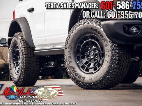 New 2026 Ford Bronco Big Bend w/ Black Diamond Package image 2