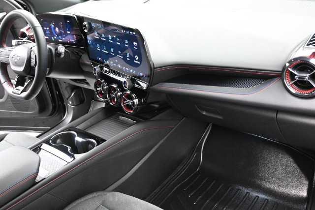 Used 2024 Chevrolet Blazer EV RS AWD/4WD image 34