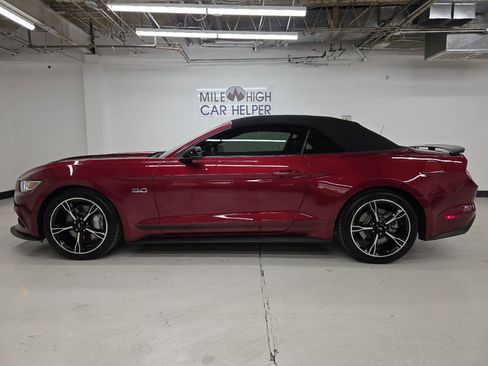 Used 2017 Ford Mustang GT Premium w/ Equipment Group 401A image 8